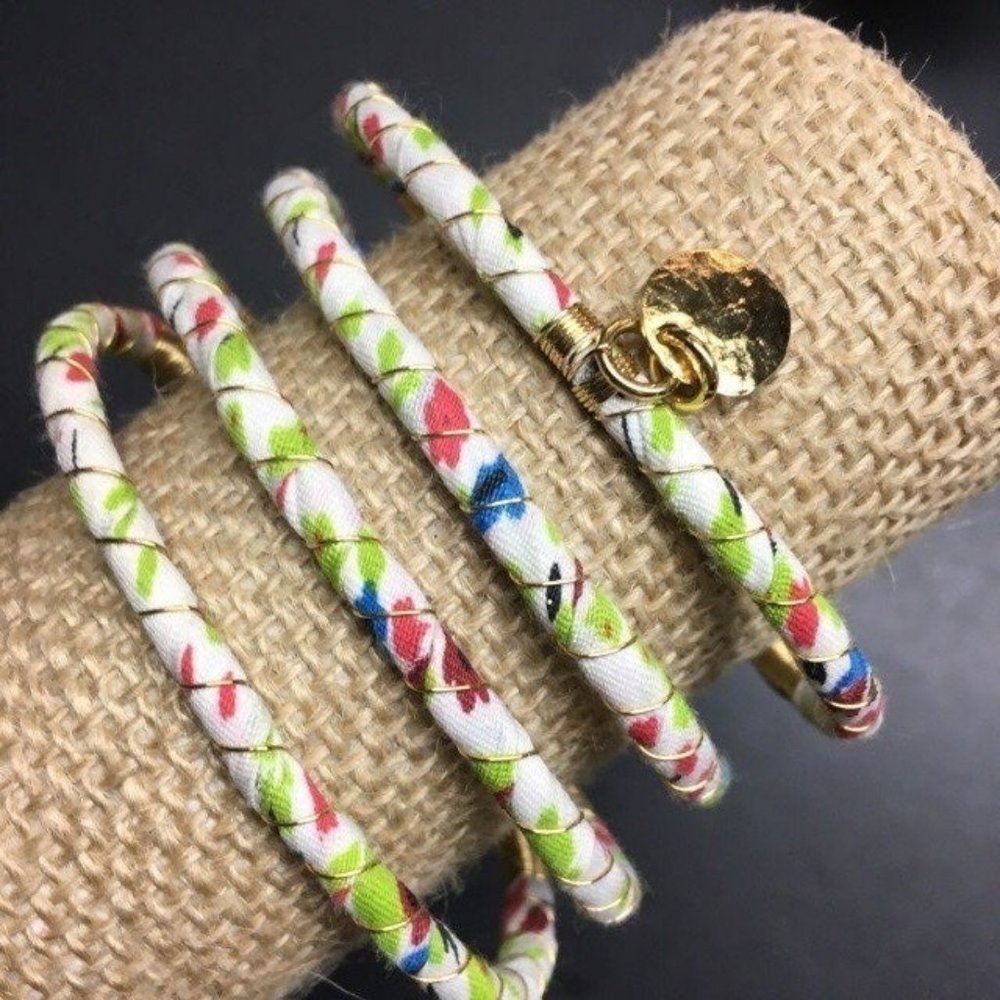 Retro Bangle Bracelet Lot Fabric MO Gold Dangle Flowers White Blue Green Red